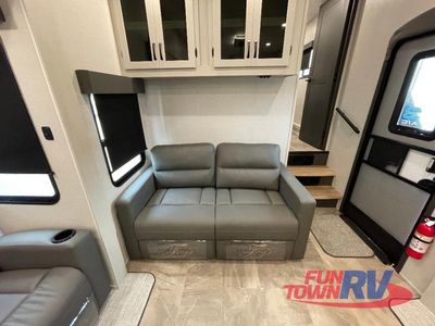2026 Coachmen RV Chaparral - Photo 23