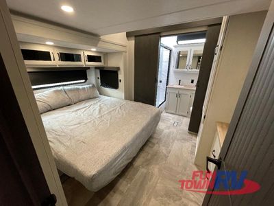 2026 Coachmen RV Chaparral - Photo 25
