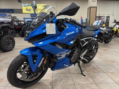 2026 Suzuki GSX-8R - Photo 2