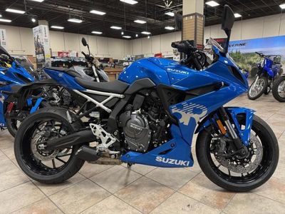 2026 Suzuki GSX-8R - Photo 6