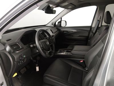 2025 Honda Ridgeline - Photo 21