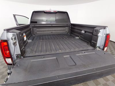 2025 Honda Ridgeline - Photo 11