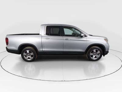 2025 Honda Ridgeline - Photo 8