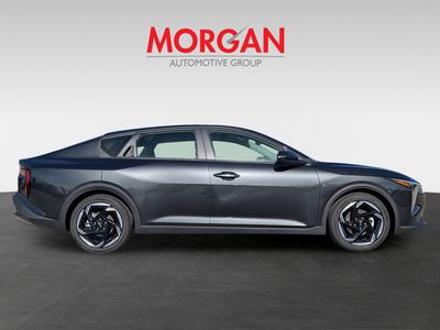 2025 Kia K4 - Photo 9
