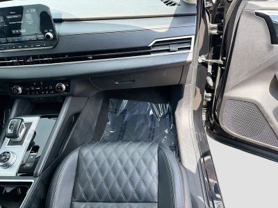 2024 Mitsubishi Outlander — photo 17 view