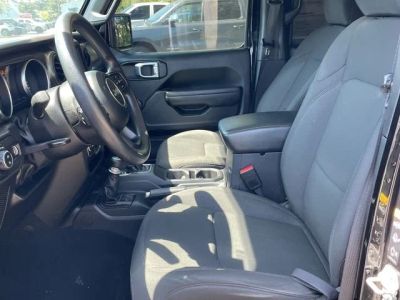 2023 Jeep Gladiator - Photo 18
