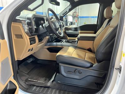 2026 Ford Super Duty F-350 SRW — photo 9 view