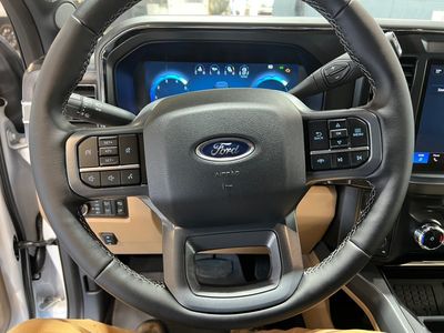2026 Ford Super Duty F-350 SRW — photo 11 view