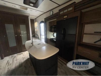 2019 Keystone RV Cougar - Photo 8