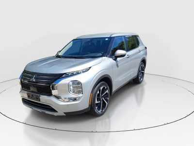 2024 Mitsubishi Outlander - Photo 3