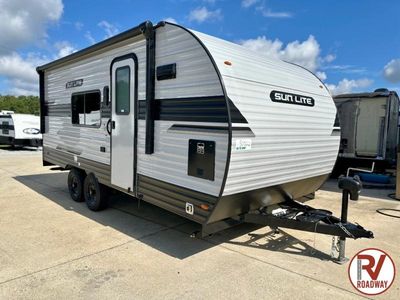 2026 Sunset Park RV Sun Lite — rear three-quarter view