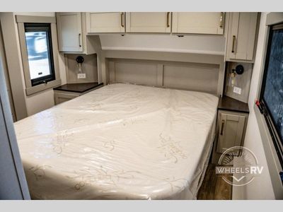 2026 Brinkley Model Z - Photo 18