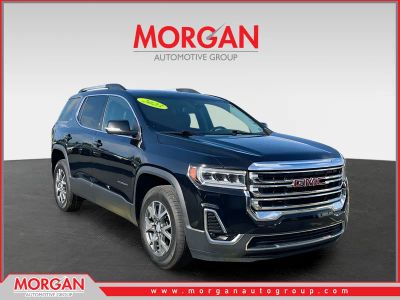 2023 GMC Acadia SLT in Black — front three-quarter view