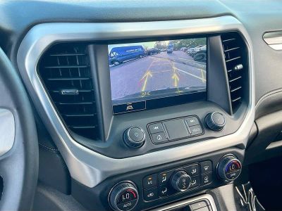 2023 GMC Acadia — photo 14 view