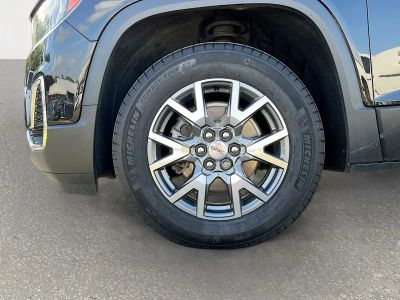 2023 GMC Acadia — photo 32 view