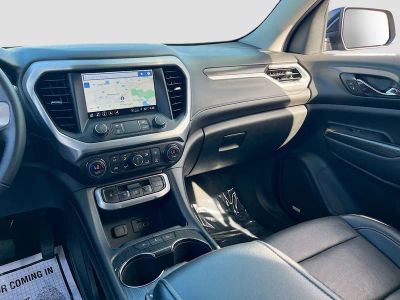 2023 GMC Acadia — photo 24 view