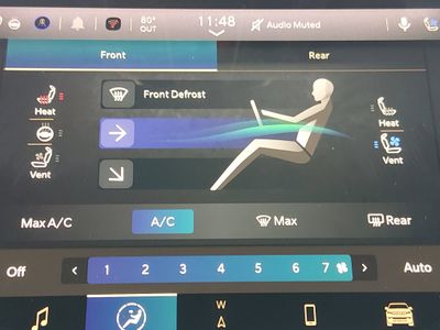 2023 Jeep Wagoneer L — photo 19 view
