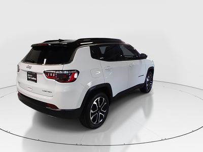 2023 Jeep Compass - Photo 7