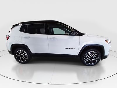 2023 Jeep Compass - Photo 8