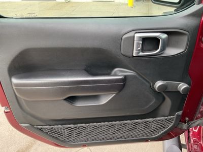 2021 Jeep Wrangler Unlimited — photo 20 view