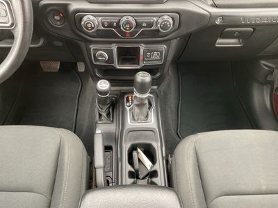 2021 Jeep Wrangler Unlimited — photo 13 view