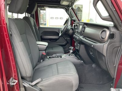 2021 Jeep Wrangler Unlimited — photo 15 view