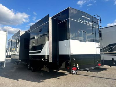 2026 Keystone Alpine Avalanche Edition - Photo 3