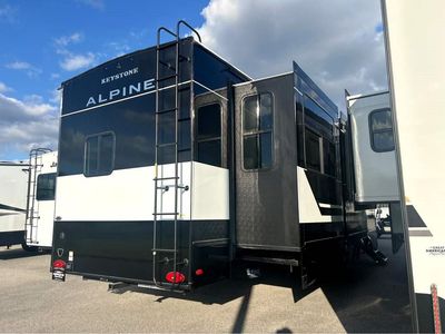 2026 Keystone Alpine Avalanche Edition - Photo 4