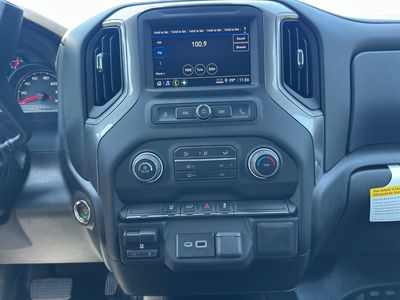 2025 Chevrolet Silverado 2500 HD - Photo 11