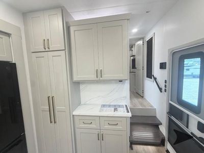 2026 Brinkley Model G - Photo 6