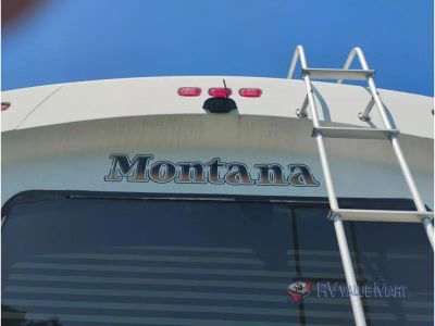 2012 Keystone RV Montana - Photo 11