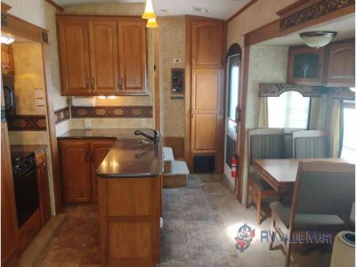2012 Keystone RV Montana - Photo 17