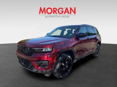 2024 Jeep Grand Cherokee — rear three-quarter view