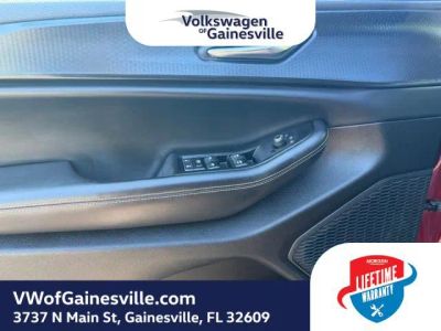 2024 Jeep Grand Cherokee — photo 16 view