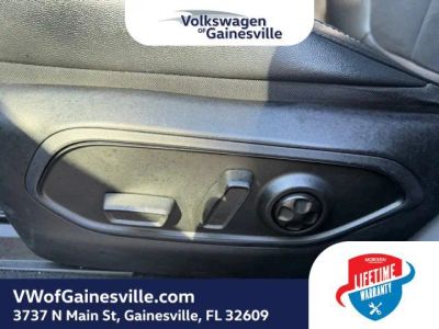 2024 Jeep Grand Cherokee — photo 18 view