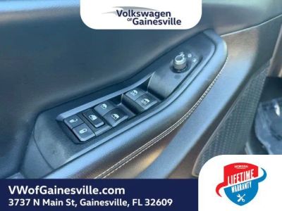 2024 Jeep Grand Cherokee — photo 17 view