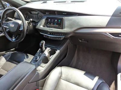 2021 Cadillac XT4 — photo 12 view