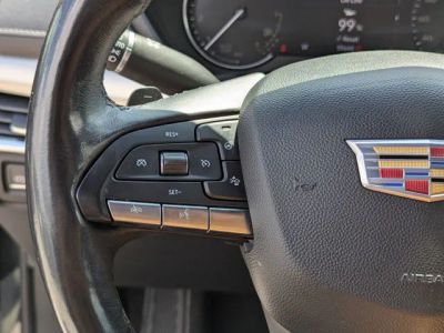 2021 Cadillac XT4 — photo 30 view