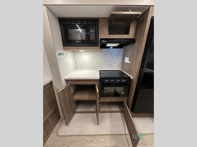 2026 Coachmen RV Freedom Express - Photo 26