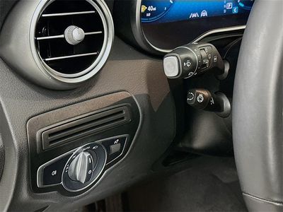 2022 Mercedes-Benz GLC - Photo 9