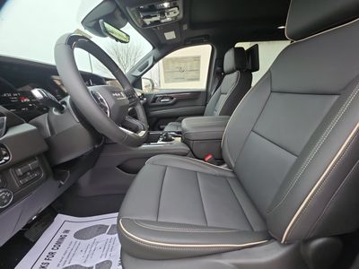 2026 GMC Yukon - Photo 9