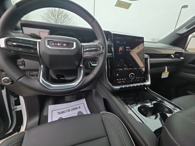 2026 GMC Yukon - Photo 12