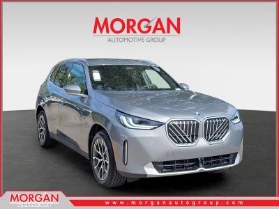 2026 BMW X3 30 xDrive in Skyscraper Grey Metallic — front three-quarter view