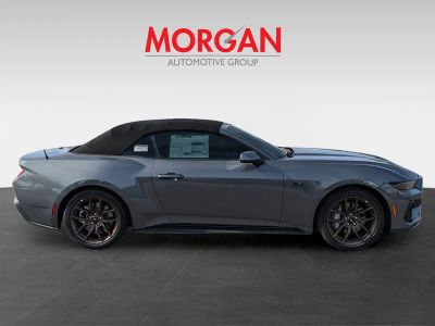 2026 Ford Mustang — photo 9 view