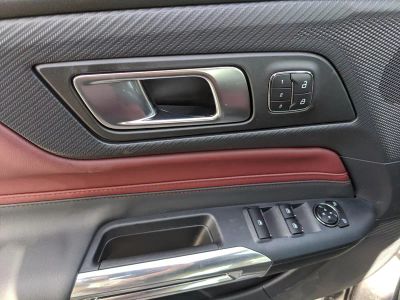 2026 Ford Mustang — photo 17 view