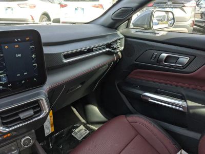 2026 Ford Mustang — photo 15 view