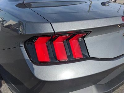 2026 Ford Mustang — photo 11 view