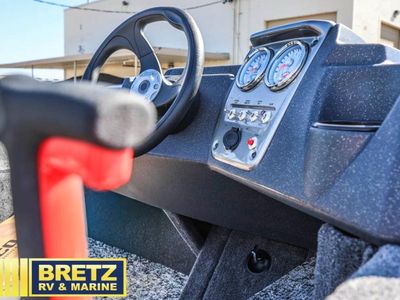 2026 TRACKER Pro Guide - Photo 15
