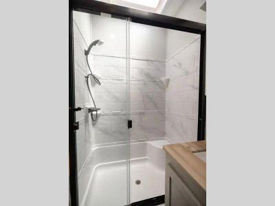 2027 Coachmen RV Chaparral — photo 8 view