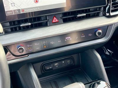 2024 Kia Sportage — photo 16 view